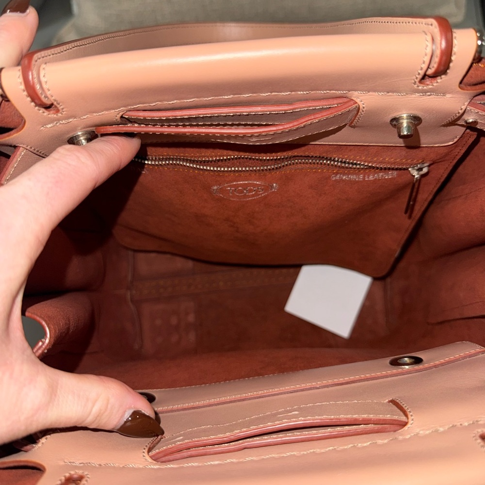 Tod's Wave Shopping Pink Beige Leather Tote Bag - Picture 8 of 10